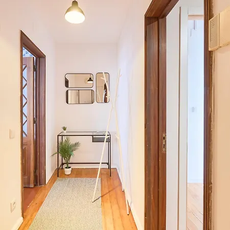 Homestay Sunny With Private Balcony *
